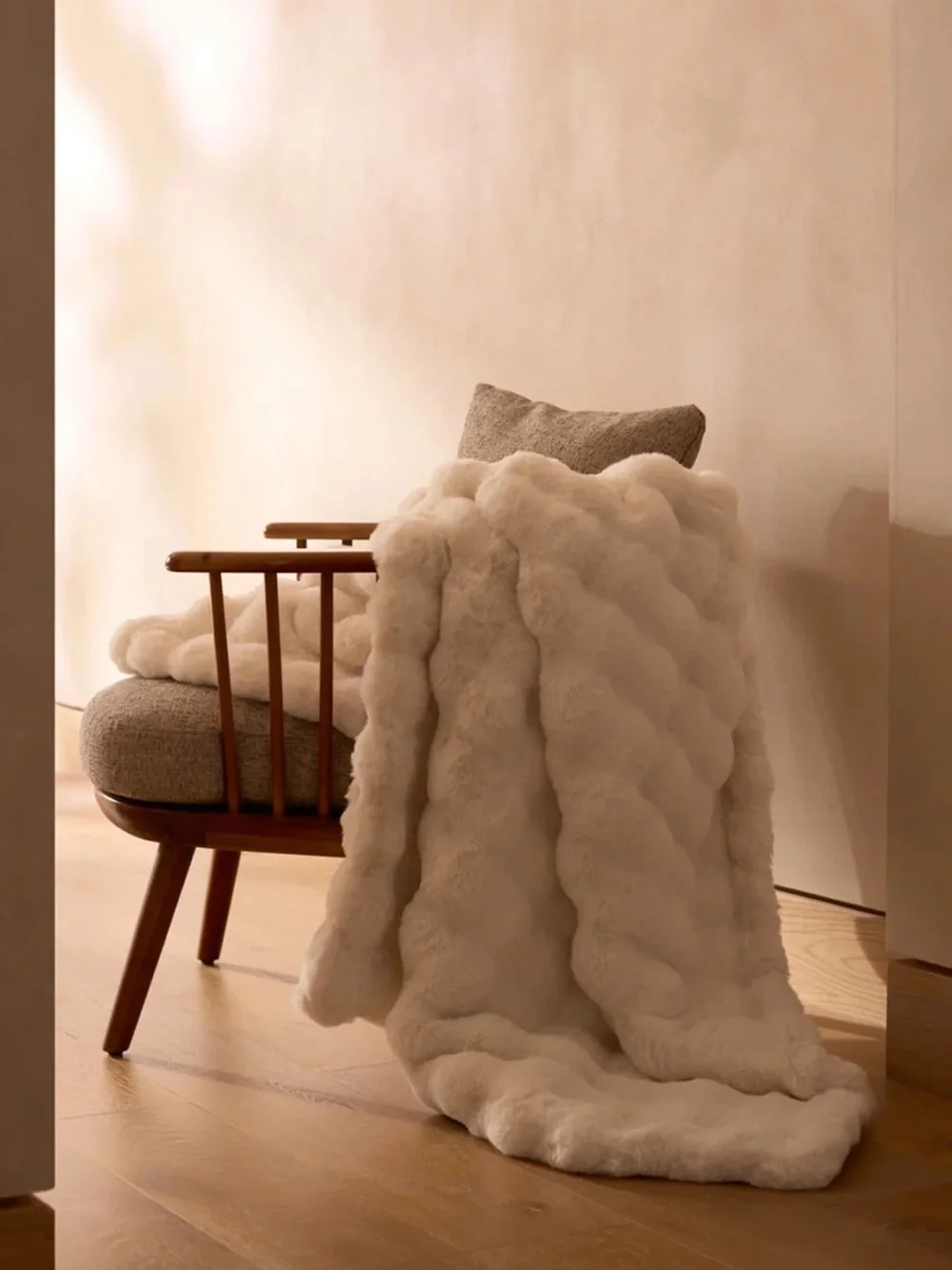 Cozy Earth Bubble Cuddle Blanket Large